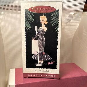 Hallmark 1995 Barbie Solo In The Spotlight Collectors Series Keepsake Ornament